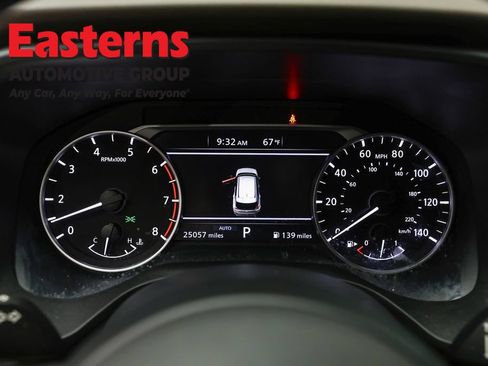 Used 2023 Nissan Rogue S AWD/4WD image 18