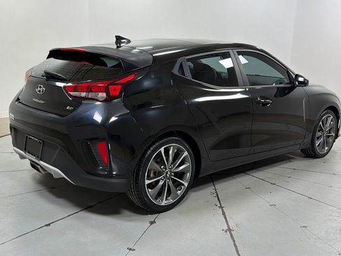 Used 2019 Hyundai Veloster 2.0 Premium image 5