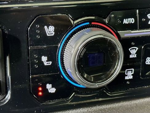 Used 2024 Chevrolet Silverado 3500 LTZ w/ LTZ Premium Package image 23