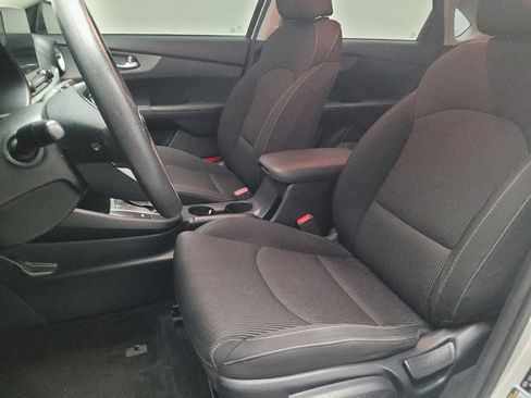 Used 2020 Kia Forte LXS image 17