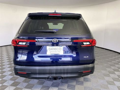 Used 2026 Toyota Grand Highlander AWD image 7