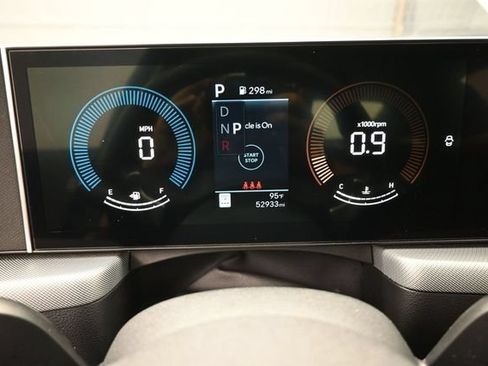 Used 2025 Hyundai Sonata SEL FWD image 3