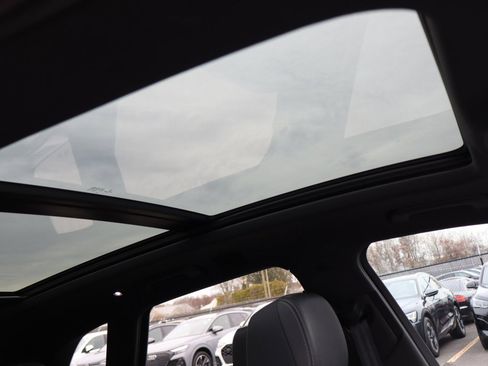 Used 2022 Audi SQ5 Premium Plus image 15