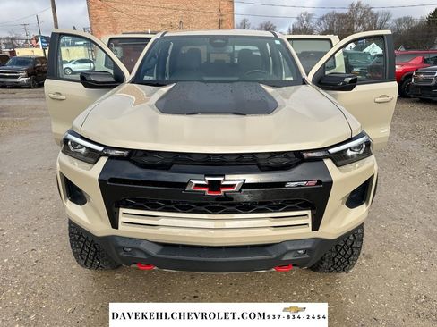 Used 2024 Chevrolet Colorado ZR2 image 34