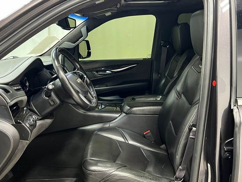 Used 2016 Cadillac Escalade ESV Platinum AWD/4WD image 13