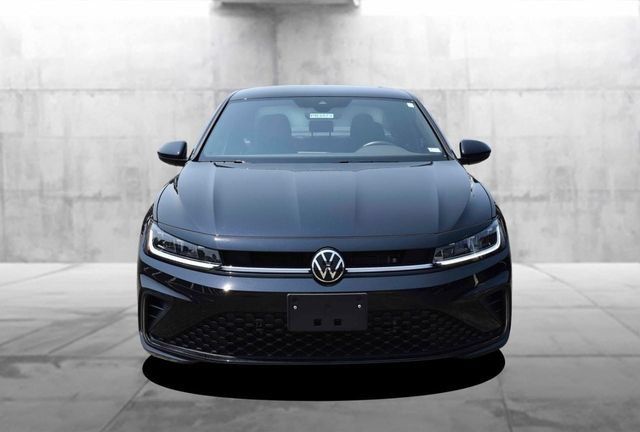 Certified 2025 Volkswagen Jetta Sport FWD image 4