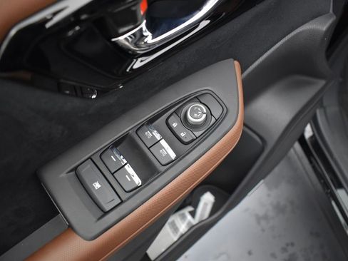 Used 2026 Subaru Forester Touring image 9