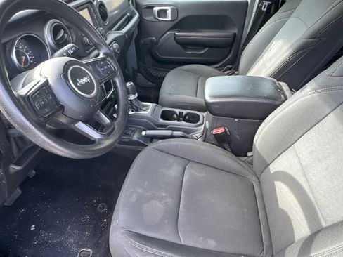 Used 2021 Jeep Wrangler Unlimited Sport AWD/4WD image 9