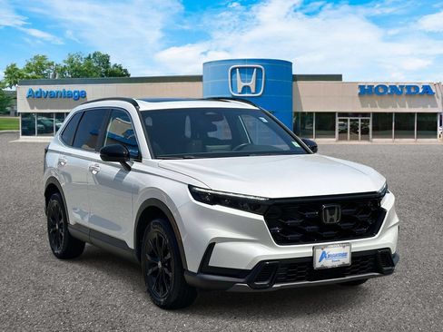 Used 2023 Honda CR-V Sport image 1