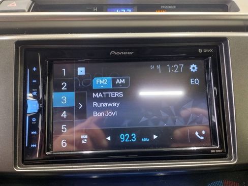 Used 2014 Toyota RAV4 XLE AWD/4WD image 28