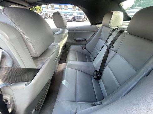 Used 2003 BMW 325Ci Convertible image 20