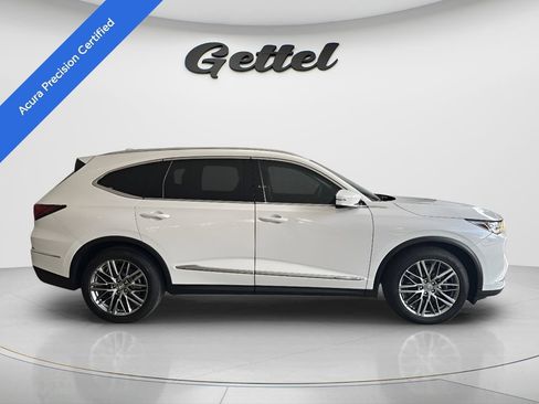 Used 2024 Acura MDX SH-AWD w/ Advance Package image 3