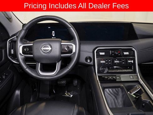 Certified 2025 Nissan Armada SV AWD/4WD image 6