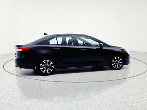 Used 2023 Toyota Corolla LE FWD image 6