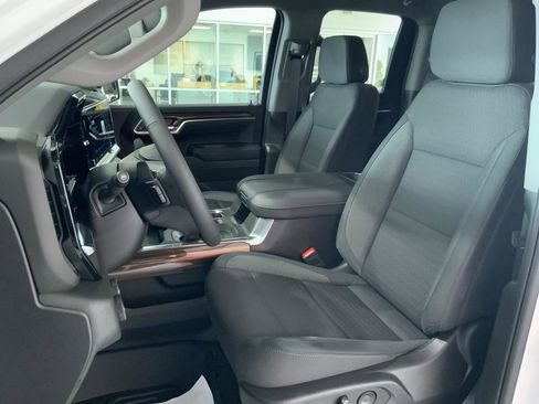 New 2025 Chevrolet Silverado 1500 LT w/ Z71 Off-Road Package image 4