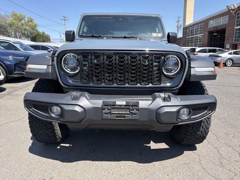 Used 2024 Jeep Wrangler Sport AWD/4WD image 2