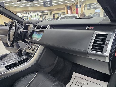 Used 2017 Land Rover Range Rover Sport SVR image 24