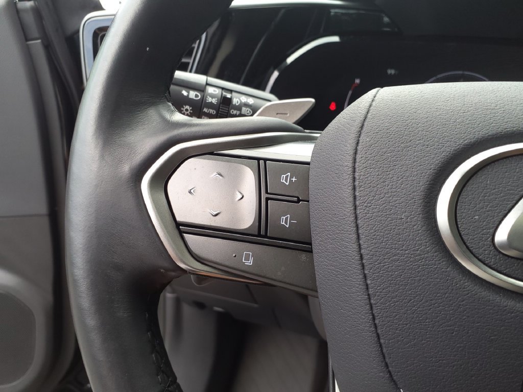Used 2025 Lexus NX 350 AWD w/ Accessory Package (2T) image 25