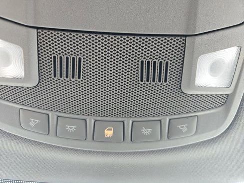 Used 2015 Ford F150 XLT w/ Equipment Group 302A Luxury image 35