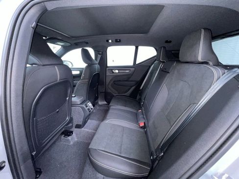 New 2026 Volvo XC40 B5 Ultra w/ Climate Package image 5