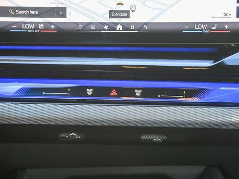 Used 2025 BMW i5 eDrive40i w/ M Sport Package image 10