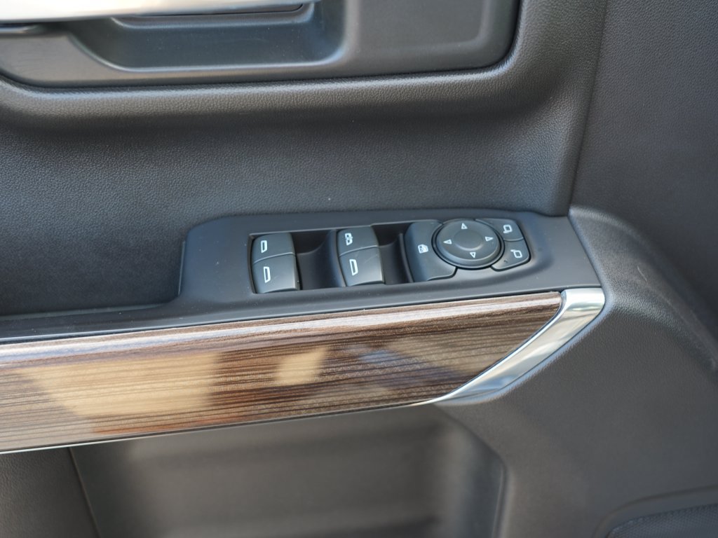 Certified 2020 Chevrolet Silverado 1500 RST AWD/4WD image 18