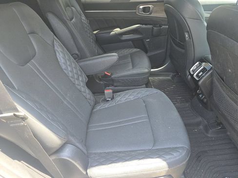 Used 2023 Kia Sorento SX Prestige AWD/4WD image 20