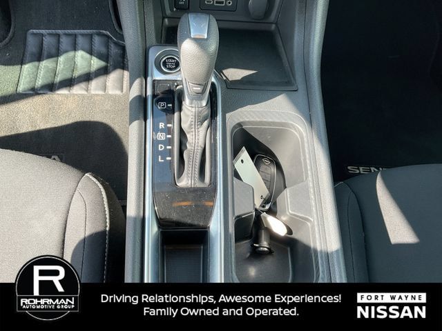 Used 2024 Nissan Sentra SV FWD image 25