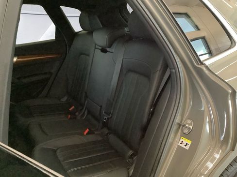 Used 2023 Audi Q5 2.0T Premium Plus image 18