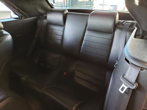 Used 2010 Ford Mustang GT image 15