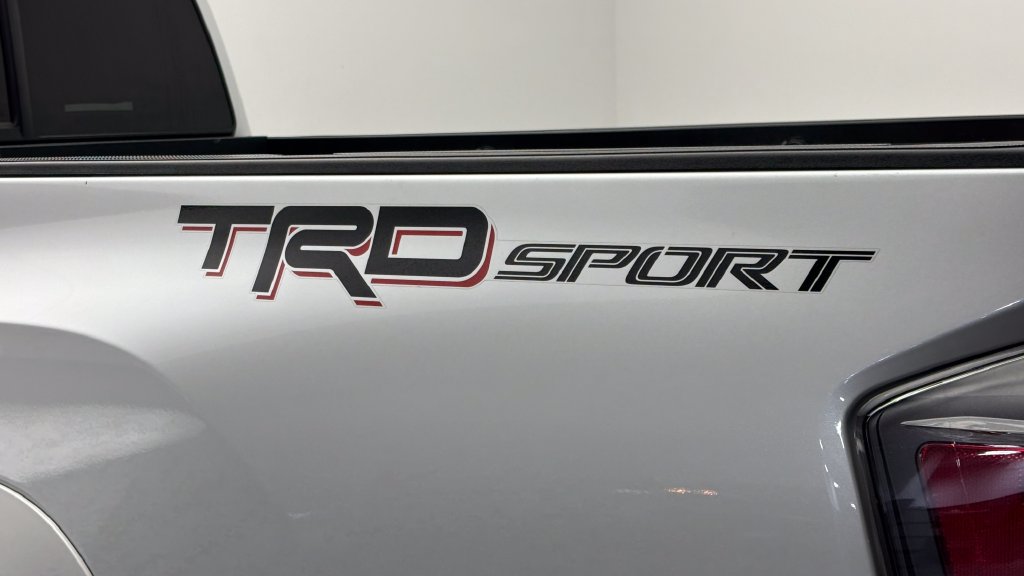 Used 2022 Toyota Tacoma TRD Sport RWD image 8