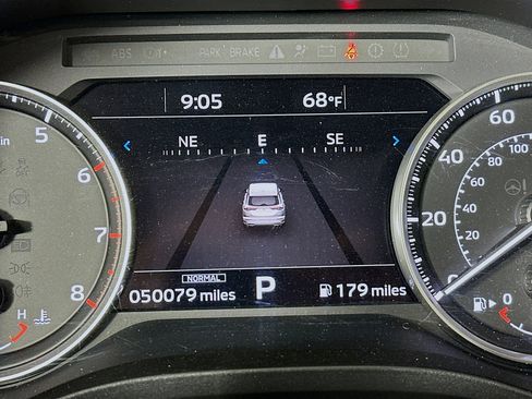 Used 2024 Mitsubishi Outlander SE FWD image 19