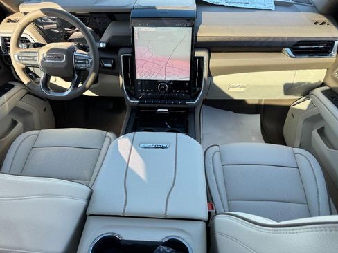 New 2026 GMC Yukon XL Denali w/ Sun & Power Step Package image 33