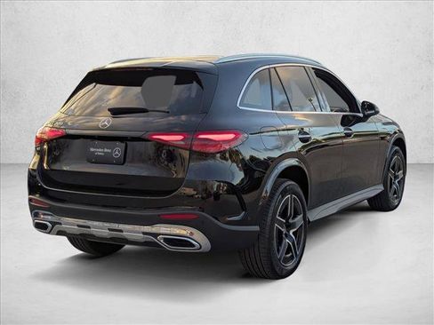New 2026 Mercedes-Benz GLC 300 image 2