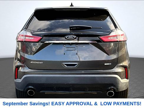 Used 2019 Ford Edge SE AWD/4WD image 3