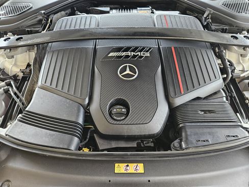 Used 2025 Mercedes-Benz E 53 AMG e 4MATIC Sedan image 31