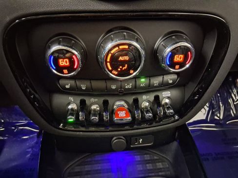 Certified 2023 MINI Cooper Clubman S FWD image 18