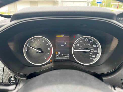 Used 2022 Subaru Forester Limited image 24