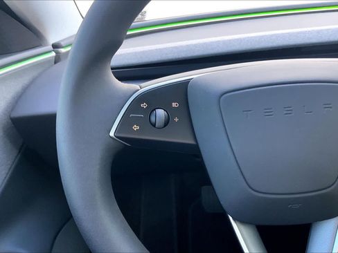 Used 2025 Tesla Model 3 Long Range RWD image 23