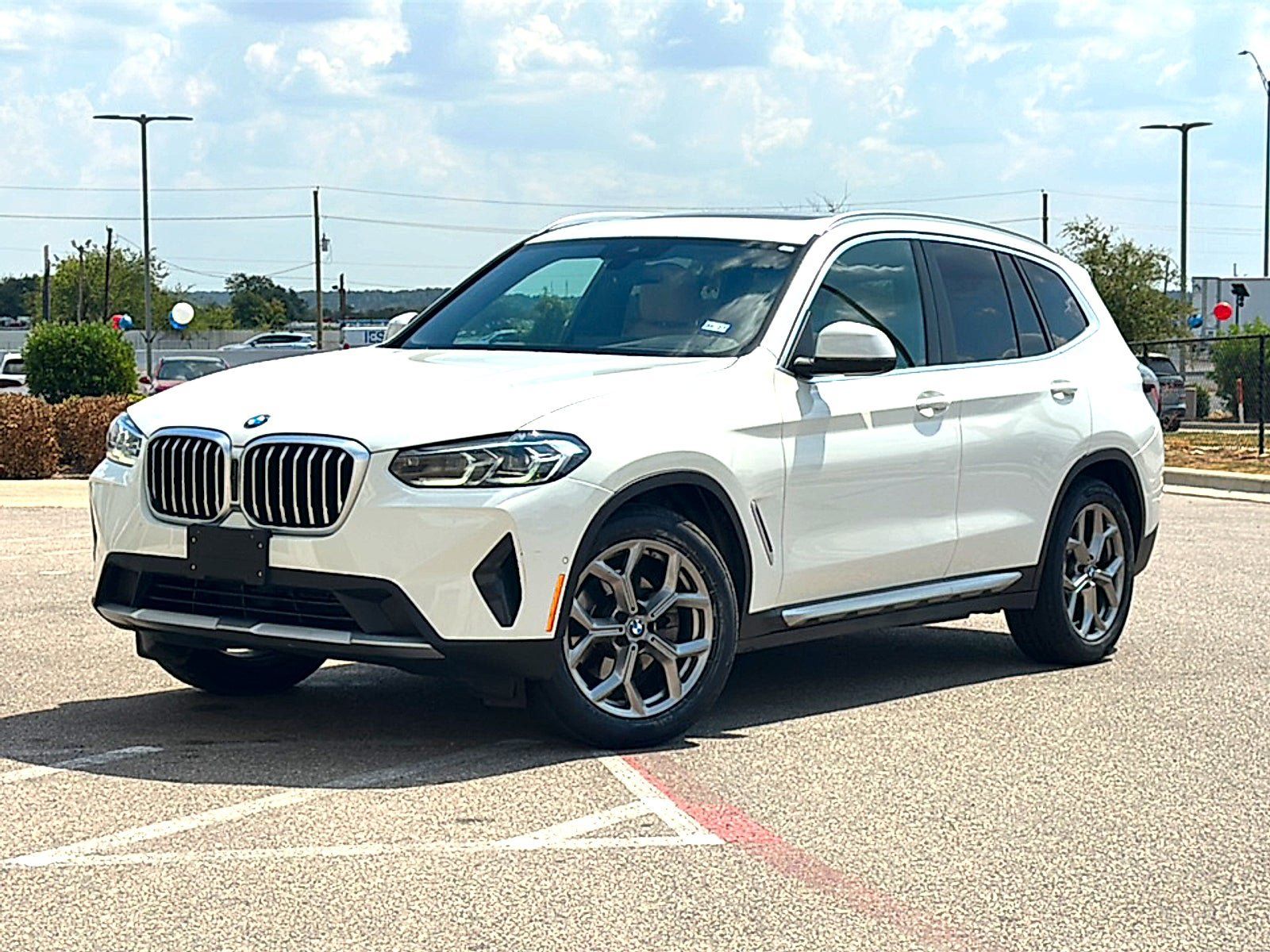 Used 2024 BMW X3 sDrive30i w/ Premium Package RWD image 2