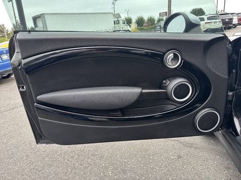 Used 2013 MINI Cooper Clubman FWD image 22