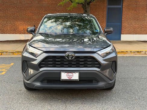 Used 2025 Toyota RAV4 LE FWD image 4