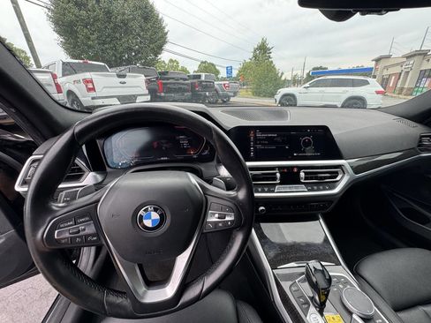 Used 2020 BMW 330i Sedan w/ Convenience Package RWD image 15