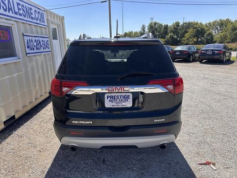 Used 2018 GMC Acadia SLT image 5