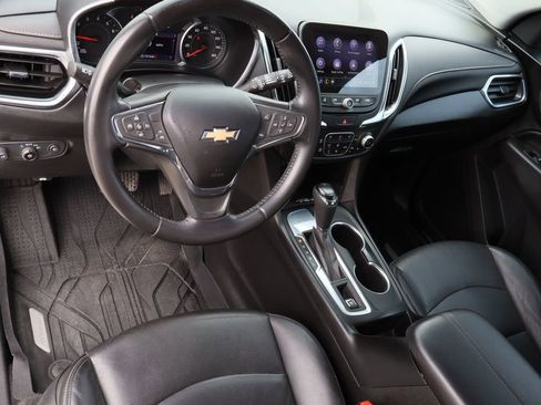 Used 2020 Chevrolet Equinox Premier w/ Premier Redline Edition FWD image 11