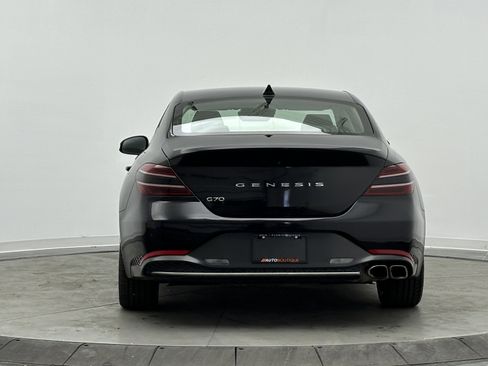 Used 2022 Genesis G70 2.0T image 7