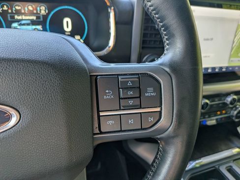 Used 2023 Ford F150 Lariat w/ Trailer Tow Package AWD/4WD image 14