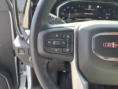 Certified 2023 GMC Sierra 1500 SLT image 22