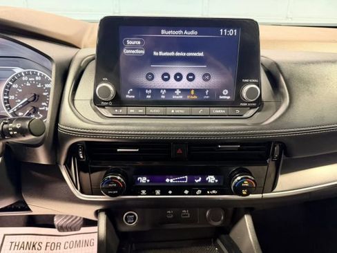 Used 2022 Nissan Rogue SV AWD/4WD image 10