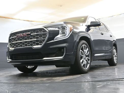 Used 2022 GMC Terrain Denali image 38